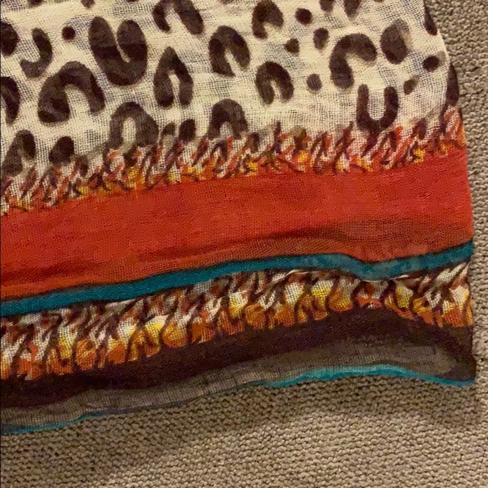 Scarf - Picture 2 of 3